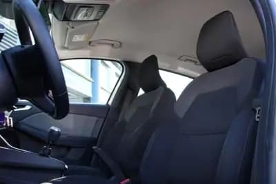 Vendo Renault Clio 2020 - 13900 EUR, 141315 km - AUTO.MOTO.pt