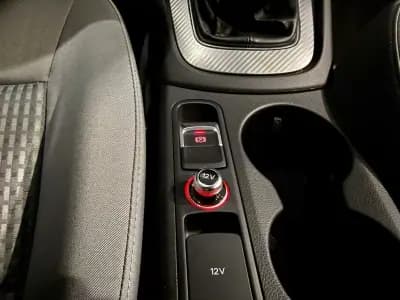 Vendo Audi Q3 2016 - 20990 EUR, 132000 km - AUTO.MOTO.pt