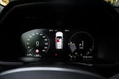 Vendo Volvo XC 90 2021 - 48990 EUR, 93199 km - AUTO.MOTO.pt