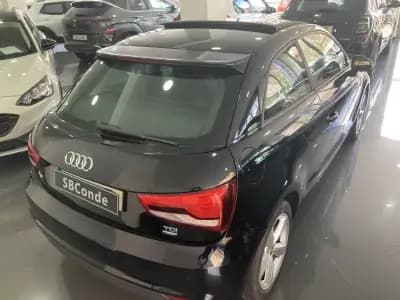 Sell Audi A1 2015 - 11900 EUR, 150000 km - AUTO.MOTO.pt