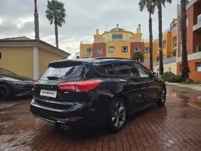 Sell Ford Focus SW 2021 - 19890 EUR, 20000 km - AUTO.MOTO.pt