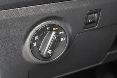 Vendo SEAT Ibiza 2019 - 10490 EUR, 219000 km - AUTO.MOTO.pt