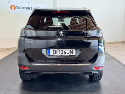 Sell Peugeot 5008 2024 - 29750 EUR, 15993 km - AUTO.MOTO.pt