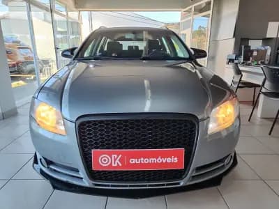 Vendo Audi A4 Avant 2006 - 7350 EUR, 292800 km - AUTO.MOTO.pt