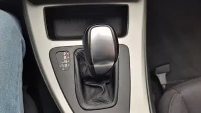 Vendo BMW 320 2010 - 12890 EUR, 157813 km - AUTO.MOTO.pt