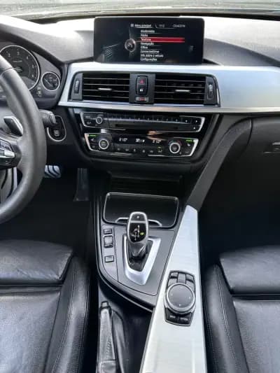 Vendo BMW 430 Gran Coupé 2016 - 22900 EUR, 180000 km - AUTO.MOTO.pt