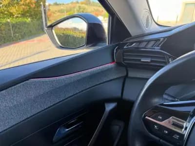 Vendo Peugeot 308 SW 2022 - 20999 EUR, 149350 km - AUTO.MOTO.pt