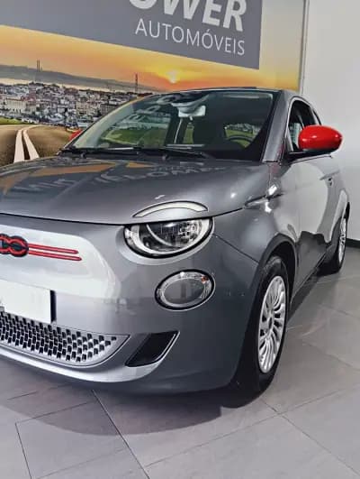 Vendo Fiat 500e 2023 - 14490 EUR, 30020 km - AUTO.MOTO.pt