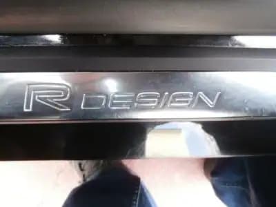 Vendo Volvo V40 2017 - 16800 EUR, 170641 km - AUTO.MOTO.pt