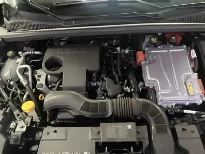 Vendo Renault Captur 2024 - 27500 EUR, 19000 km - AUTO.MOTO.pt