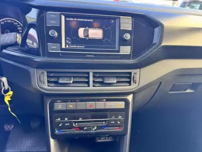 Vendo Volkswagen T-Cross 2023 - 17990 EUR, 115000 km - AUTO.MOTO.pt