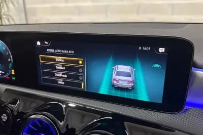 Vendo Mercedes-Benz A 250 Limousine 2022 - 31950 EUR, 32438 km - AUTO.MOTO.pt