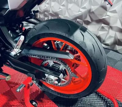 Vendo mota Yamaha V Star 250 2019 - 6250 EUR, 18812 km - AUTO.MOTO.pt