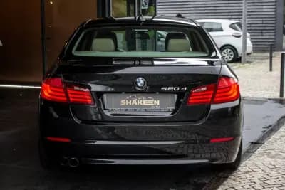 Vendo BMW 520 2010 - 11990 EUR, 252182 km - AUTO.MOTO.pt