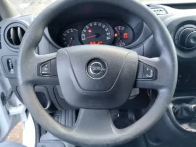 Vendo Opel Movano 2019 - 13750 EUR, 220000 km - AUTO.MOTO.pt