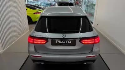 Sell Mercedes-Benz E 300 2023 - 46990 EUR, 63661 km - AUTO.MOTO.pt