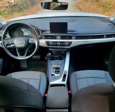 Vendo Audi A4 Avant 2017 - 22990 EUR, 183300 km - AUTO.MOTO.pt