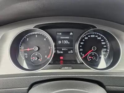 Vendo Volkswagen Golf Variant 2016 - 13300 EUR, 139600 km - AUTO.MOTO.pt