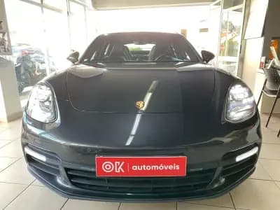 Sell Porsche Panamera 2018 - 60500 EUR, 104962 km - AUTO.MOTO.pt