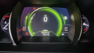 Vendo Renault Talisman 2016 - 14990 EUR, 107000 km - AUTO.MOTO.pt