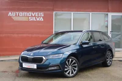 Vendo Skoda Octavia Break 2020 - 18750 EUR, 100000 km - AUTO.MOTO.pt