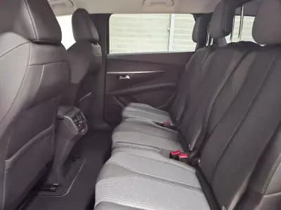 Sell Peugeot 5008 2021 - 22450 EUR, 42414 km - AUTO.MOTO.pt