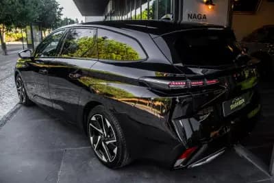 Vendo Peugeot 308 SW 2023 - 23790 EUR, 59725 km - AUTO.MOTO.pt