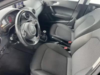 Sell Audi A1 Sportback 2018 - 15250 EUR, 85720 km - AUTO.MOTO.pt