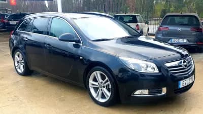 Sell Opel Insignia Sports Tourer 2011 - 6990 EUR, 277793 km - AUTO.MOTO.pt