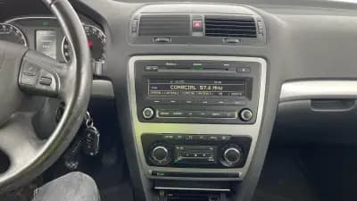 Sell Skoda Octavia Break 2010 - 7500 EUR, 139227 km - AUTO.MOTO.pt