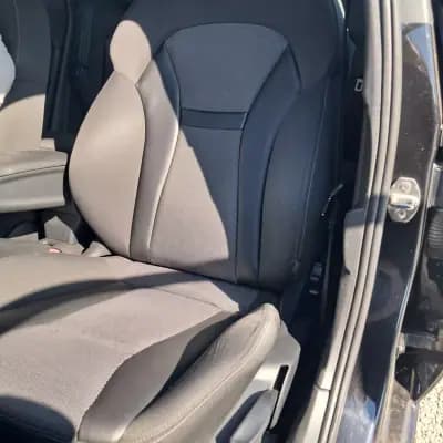 Sell Audi A1 Sportback 2012 - 10450 EUR, 206000 km - AUTO.MOTO.pt