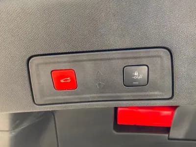 Sell Peugeot 508 2020 - 22900 EUR, 81101 km - AUTO.MOTO.pt