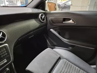 Sell Mercedes-Benz A 180 2017 - 18800 EUR, 152000 km - AUTO.MOTO.pt