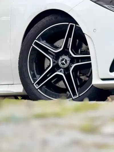 Sell Mercedes-Benz CLA 200 2020 - 32950 EUR, 76000 km - AUTO.MOTO.pt