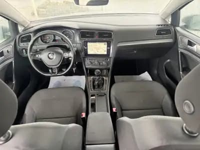 Sell Volkswagen Golf 2017 - 14850 EUR, 162567 km - AUTO.MOTO.pt