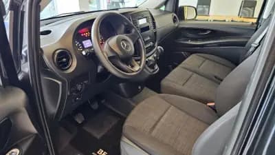 Sell Mercedes-Benz Vito Tourer 2019 - 34900 EUR, 99800 km - AUTO.MOTO.pt