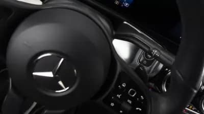 Vendo Mercedes-Benz GLB 180 2022 - 29900 EUR, 172000 km - AUTO.MOTO.pt