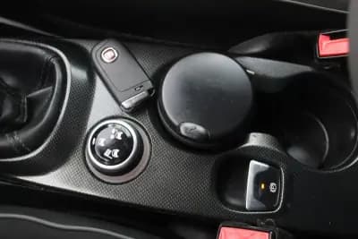 Vendo Fiat 500X 2015 - 10900 EUR, 169990 km - AUTO.MOTO.pt