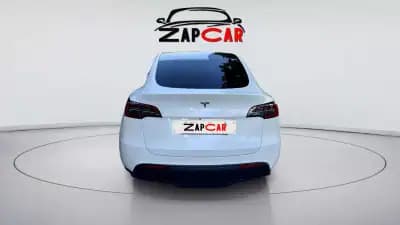 Sell Tesla Model Y 2023 - 31900 EUR, 42638 km - AUTO.MOTO.pt