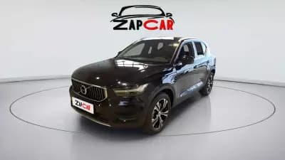 Vendo Volvo XC 40 2022 - 34500 EUR, 27891 km - AUTO.MOTO.pt