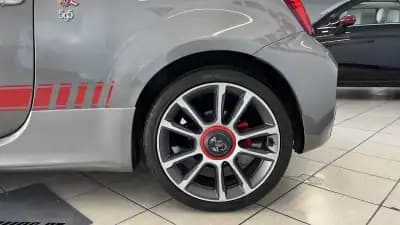 Vendo Abarth 595 2021 - 21990 EUR, 52892 km - AUTO.MOTO.pt