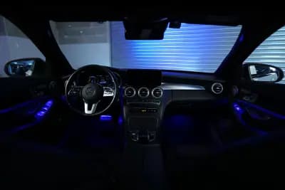 Vendo Mercedes-Benz C 300 2020 - 25500 EUR, 203000 km - AUTO.MOTO.pt