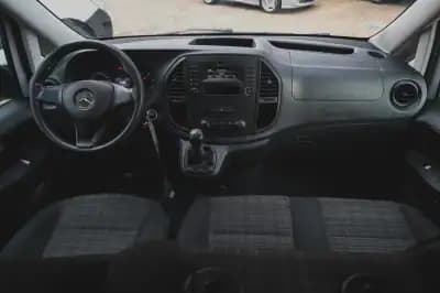 Vendo Mercedes-Benz 2019 - 24880 EUR, 138000 km - AUTO.MOTO.pt