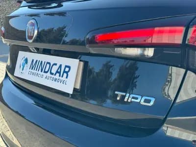 Sell Fiat Tipo 2021 - 14480 EUR, 83050 km - AUTO.MOTO.pt