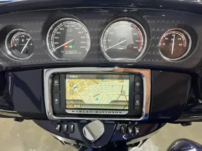 Sell Harley-Davidson FLHTC 2014 - 24900 EUR, 39000 km - AUTO.MOTO.pt