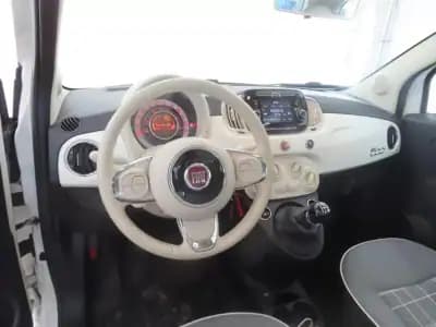 Vendo Fiat 500 2019 - 11750 EUR, 44900 km - AUTO.MOTO.pt