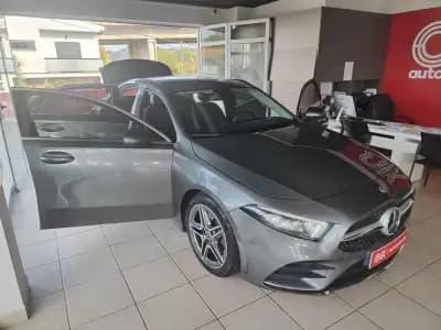 Vendo Mercedes-Benz A 220 Limousine 2020 - 30900 EUR, 30000 km - AUTO.MOTO.pt