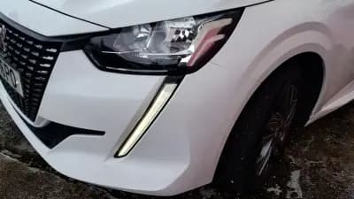 Sell Peugeot 208 2022 - 13999 EUR, 47000 km - AUTO.MOTO.pt