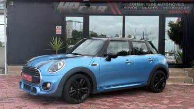 Vendo MINI Cooper 2018 - 19990 EUR, 102000 km - AUTO.MOTO.pt