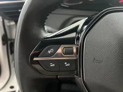 Sell Peugeot 2008 2020 - 14990 EUR, 78391 km - AUTO.MOTO.pt